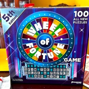 NWT 5th edition Wheel of Fortune Game 100 new puzzles